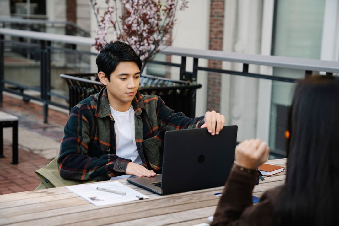 Blog: JOBS MALAYSIA FOR NEPALI STUDENTS – 2026 GUIDE