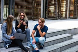 LinkedIn Tips for International Students in Malaysia – 2026 Guide