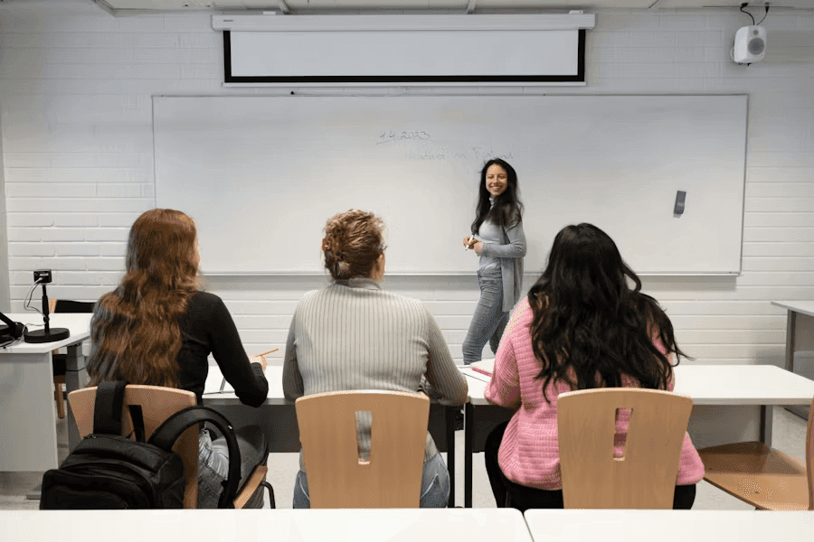 UoC vs HELP vs Taylor's for Psychology: Which Fits You?
